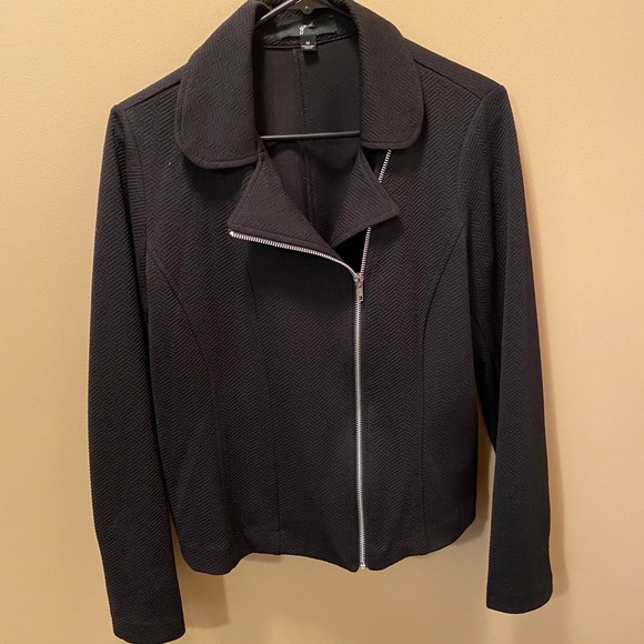 Jacket - Picture 2 of 3